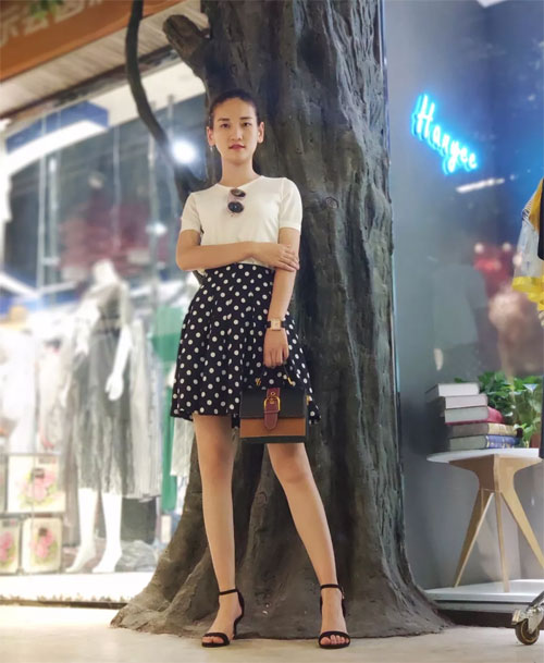 WEGOECAI文果怡彩 轻柔舒适的T恤、针织杉 穿出简约高级美!