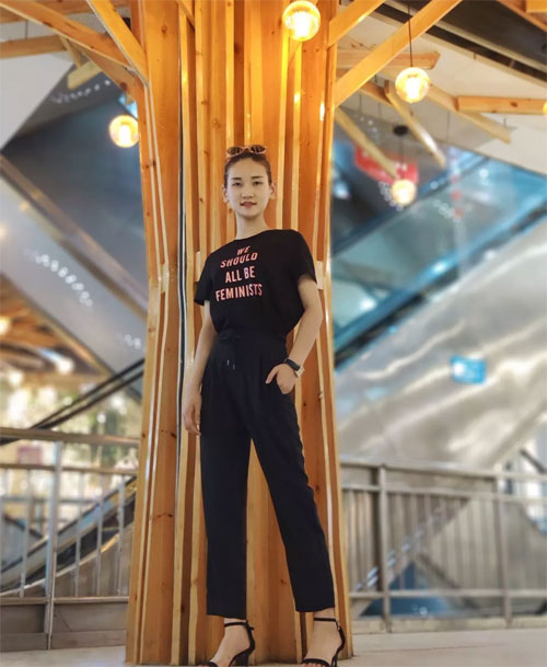 WEGOECAI文果怡彩 轻柔舒适的T恤、针织杉 穿出简约高级美!