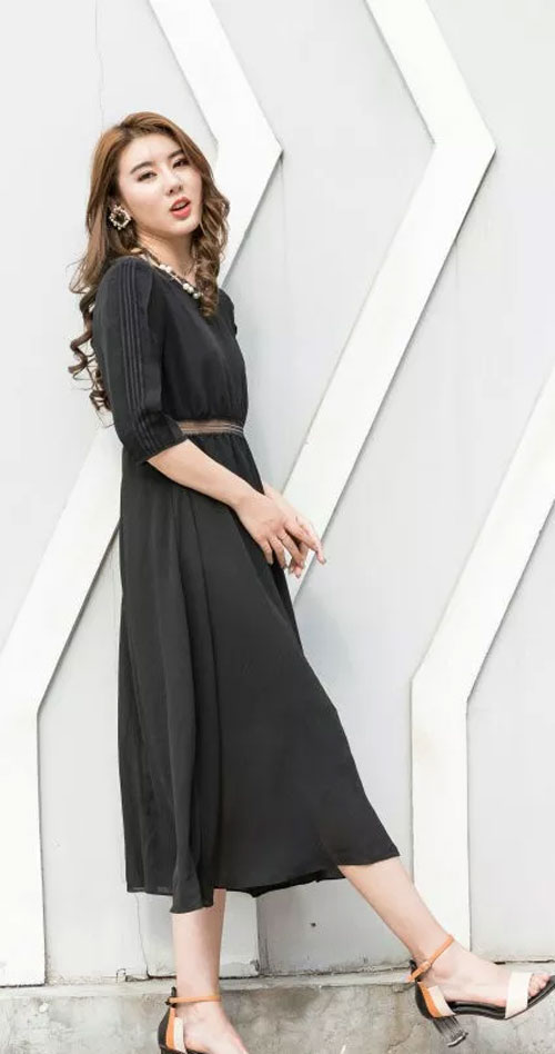 “E?BECKY”:纵有衣服千千万 唯有新的最好看