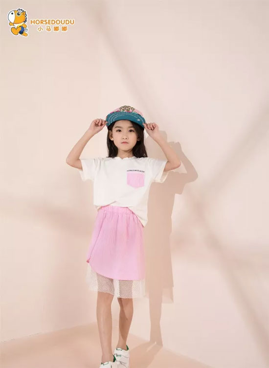 夏天穿衣有讲究 小马嘟嘟让你潮起来！