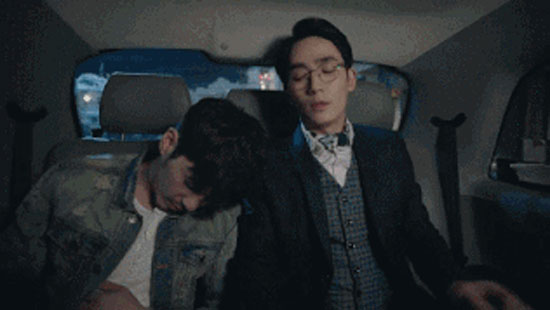 桃花季品牌内衣：镇魂女孩的夏日时尚穿搭