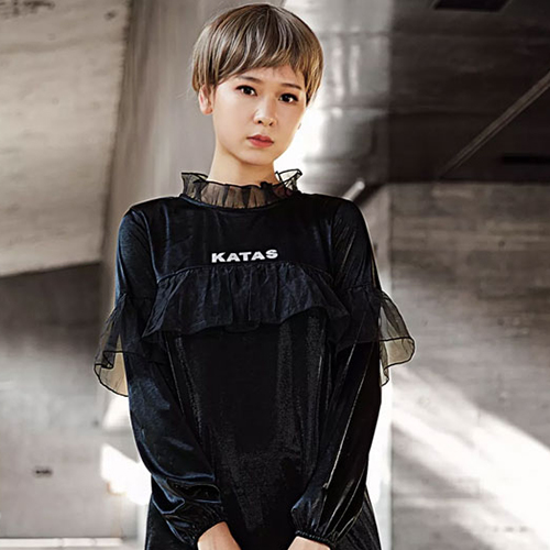 法尔莎女装2018秋季新款全面上新 演绎动感风潮