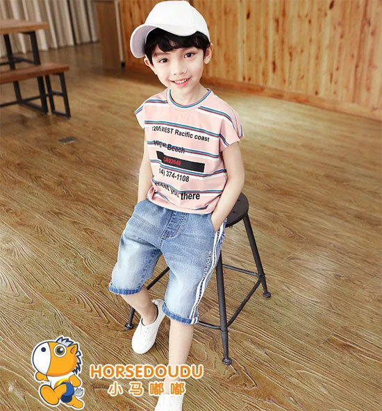 小马嘟嘟品牌童装：让孩子走在潮流前沿！