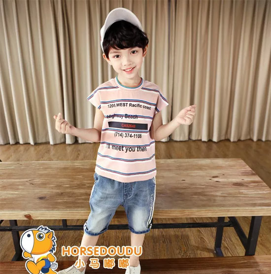 小马嘟嘟品牌童装：让孩子走在潮流前沿！