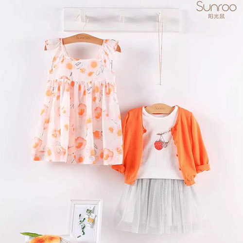 sunroo阳光鼠  时冷时热的夏秋过渡季，宝宝衣服该怎么穿？