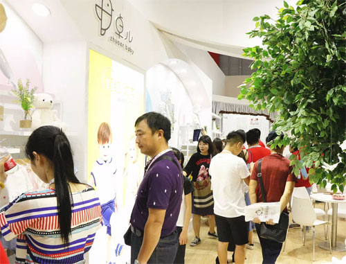 燃情7月 卓儿婴幼外服成功C位出道!