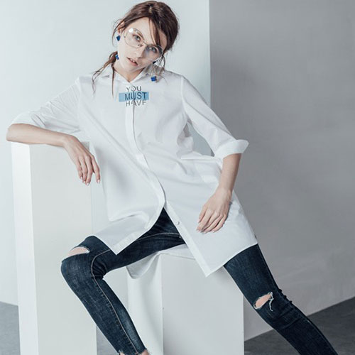 恭喜张家港市顾女士成功加盟阿莱贝琳女装！