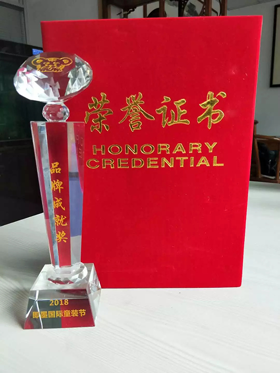 1533188856189603.jpg 59b738ac-a559-411b-ac56-c3a7d6ed2b85.jpg