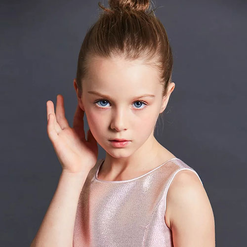 法纳贝儿童装2018 A&W新品上市咯！