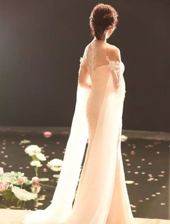 一张照片告诉你 懂得保养的女人有多么漂亮