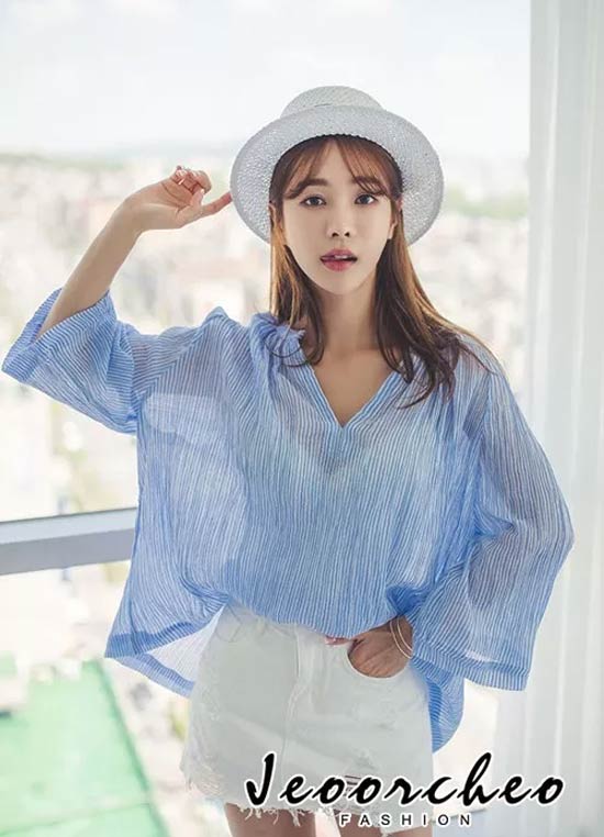 着秀<a href='http://news.china-ef.com/list-83-1.html' style='text-decoration:underline;' target='_blank'>女装</a>——2018经典穿搭 好看又舒适