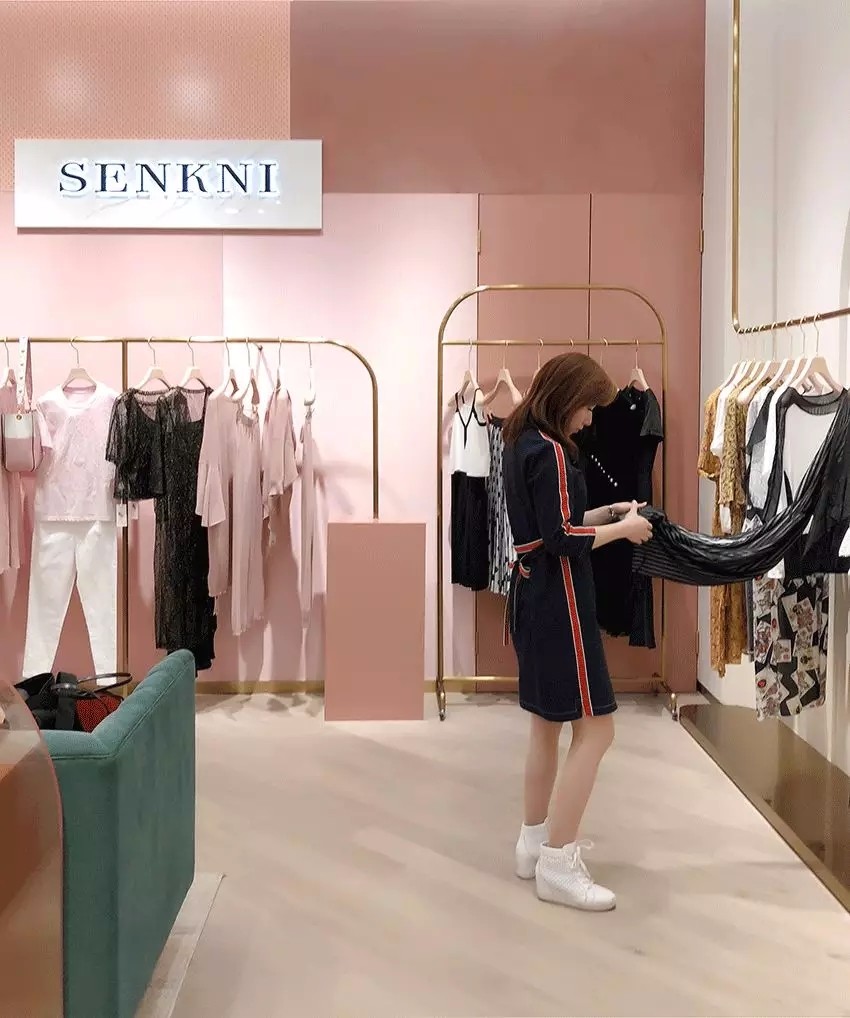 1535359759_906372673.jpg 20180827_164637_114.jpg