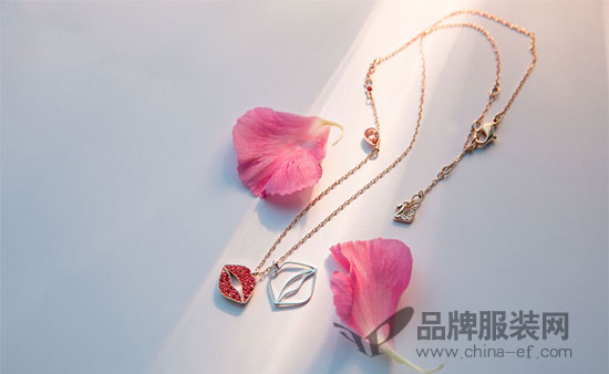 这个七夕 SWAROVSK施华洛世奇为你画上爱情圆环
