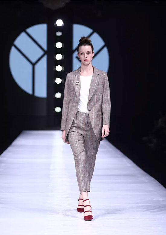 YUNSHUO允硕：你不“出格” 怎么出色！