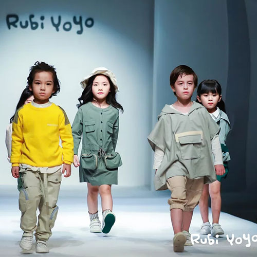RUBIYOYO | 2019 SS FASHION SHOW—— Ru风抚醒 Yo然复苏