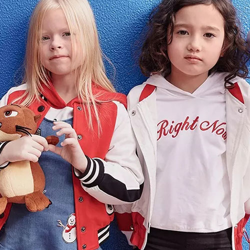 穿新型外套，探索冬日缤纷世界