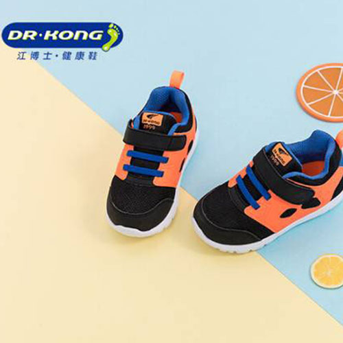 童鞋消费市场崛起 江博士健康鞋以专业性备受追捧 童鞋消费市场崛起 江博士健康鞋以专业性备受追捧
