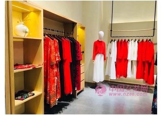 服装批发进货技巧有哪些?3分钟包教包会!(图2) 服装批发进货技巧有哪些?3分钟包教包会!(图2)