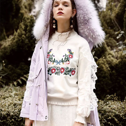 2018冬羽绒服穿搭 AIANGEL给你暧CP+