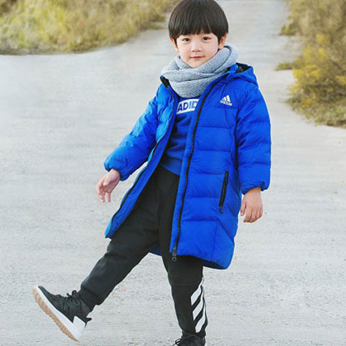 阿迪达斯推出全新冬季儿童运动装备 打造“冬日型动派”新体验 阿迪达斯推出全新冬季儿童运动装备 打造“冬日型动派”新体验