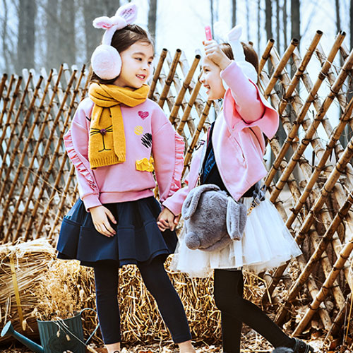 水孩儿童装，润泽“万物“，润泽孩子的成长之路