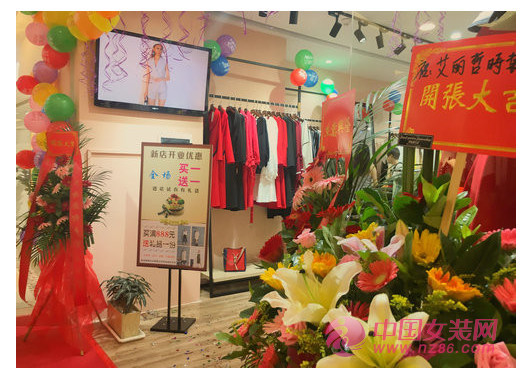 开服装店必备的经营管理技巧 想成功开店就得这么做!(图1) 开服装店必备的经营管理技巧 想成功开店就得这么做!(图1)