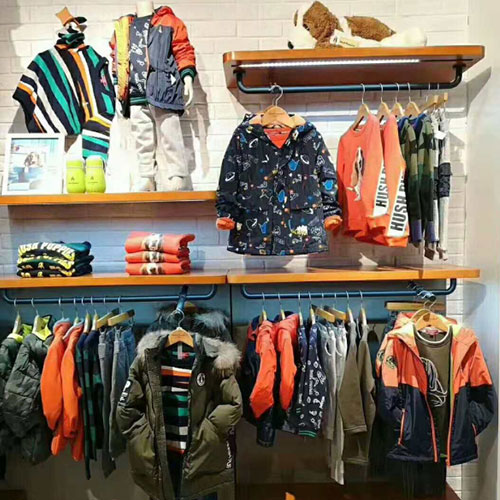 热烈祝贺淄博SM广场暇步士kids闪亮开业！