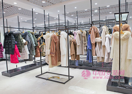 进什么样的服装好卖？服装店的进货秘诀