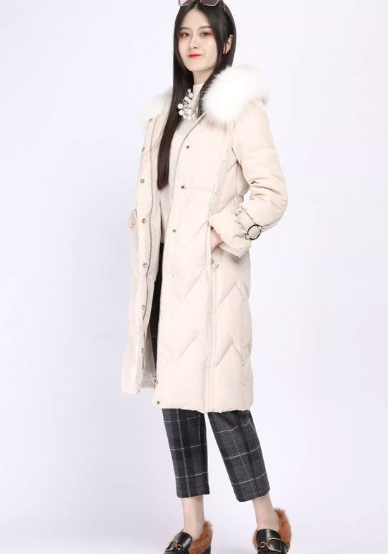 依贝奇：双十一后的好评！超轻超薄羽绒陪你过初冬！