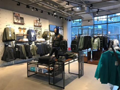 1542615868_369357932.png 7.png