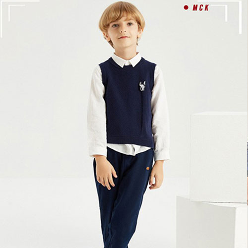 你会唱《哆来咪》，也穿过“米喜迪”吧？