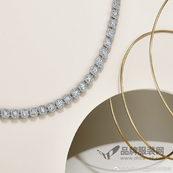 DeBeers 灵动璀钻尽显优雅 展露知性之美