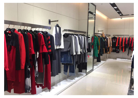 双十二促销在即 服装店促销不是单纯地降价卖衣服(图2)