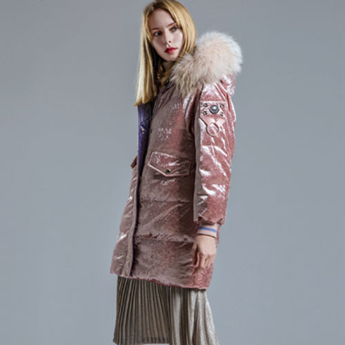 安卡茜女装，凸显知性风格