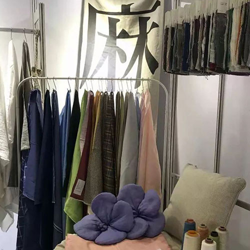 深圳服装供应链博览会开幕，新申亚麻教你秋冬如何时尚穿亚麻