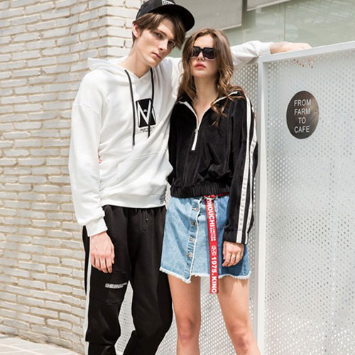 新佳娜女装品牌，引领90后年轻人时尚潮流！