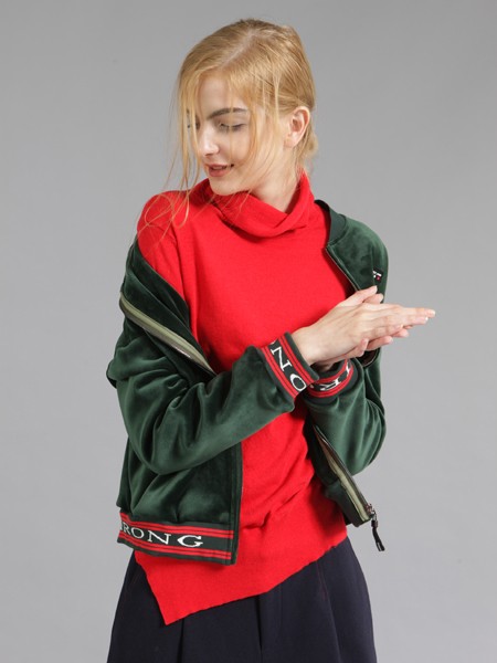 1543977369_963074253.jpg 01115637302.jpg