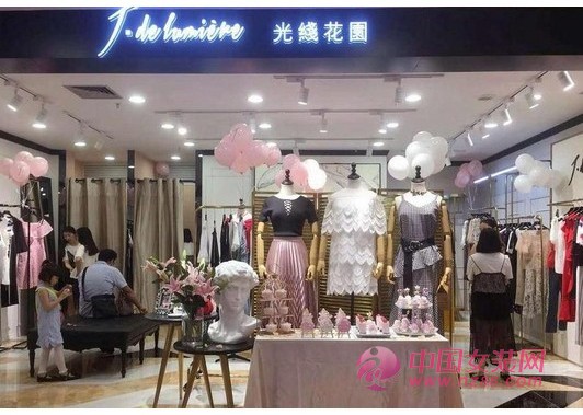 2019年品牌女装加盟开店创业的几大难题(图1) 2019年品牌女装加盟开店创业的几大难题(图1)