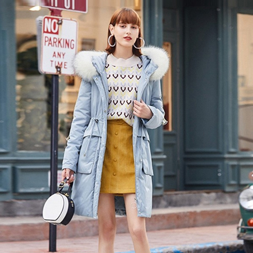 这个冬天，来春美多女装让你更年轻，更美丽，更自信!