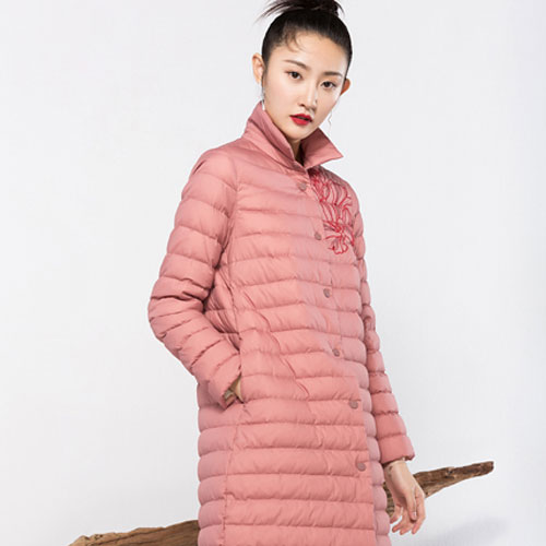 穿原创设计“晒谷场”女装羽绒服这冬季更温暖！