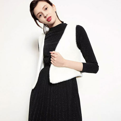 卡尔诺：新的一年 就是要“衣”鸣惊人！