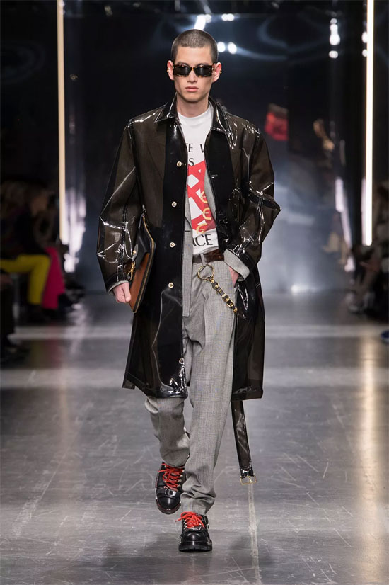Versace 2019秋冬男装系列 | 颂扬自由风范