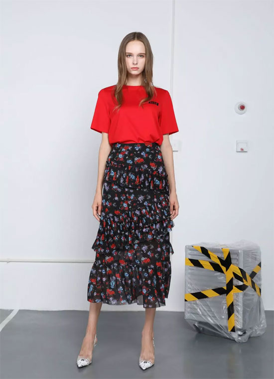 PEOLEO飘蕾女装 | 致美好的爱情~