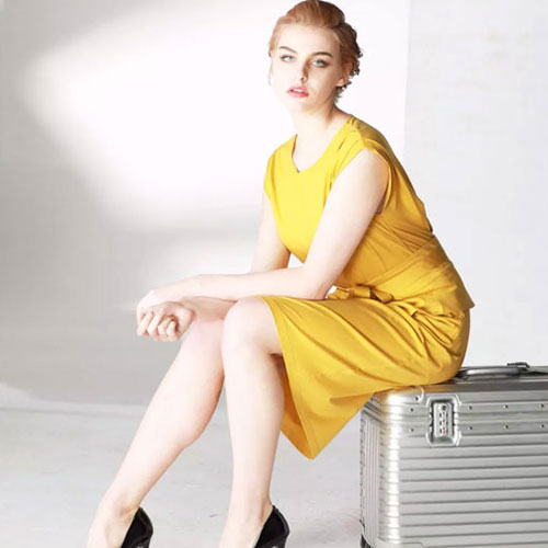 五彩新年，万（猪）事皆可盘