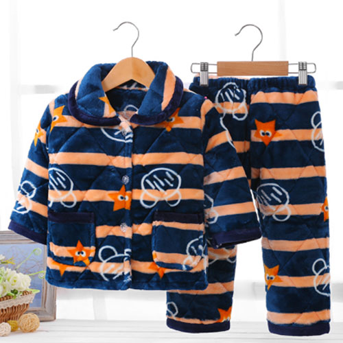 温暖舒适的哈米多彼童装 为孩子的冬季居家保暖保驾护航