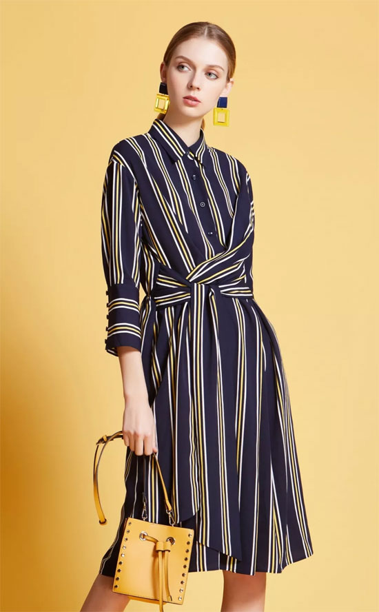 22 OCTOBRE | 竖条纹经久不衰 时尚有型