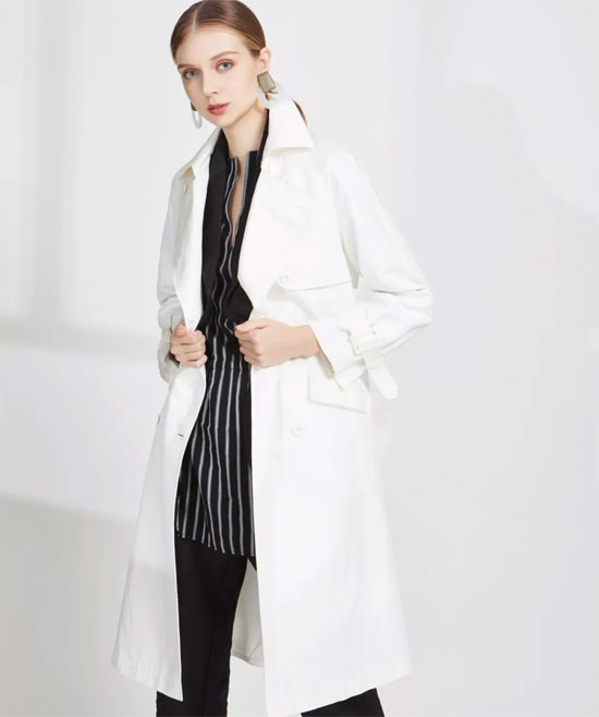 22 OCTOBRE | 竖条纹经久不衰 时尚有型