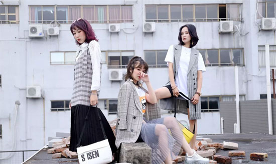 ASKACUI&YAYA品牌女装2019春夏新品