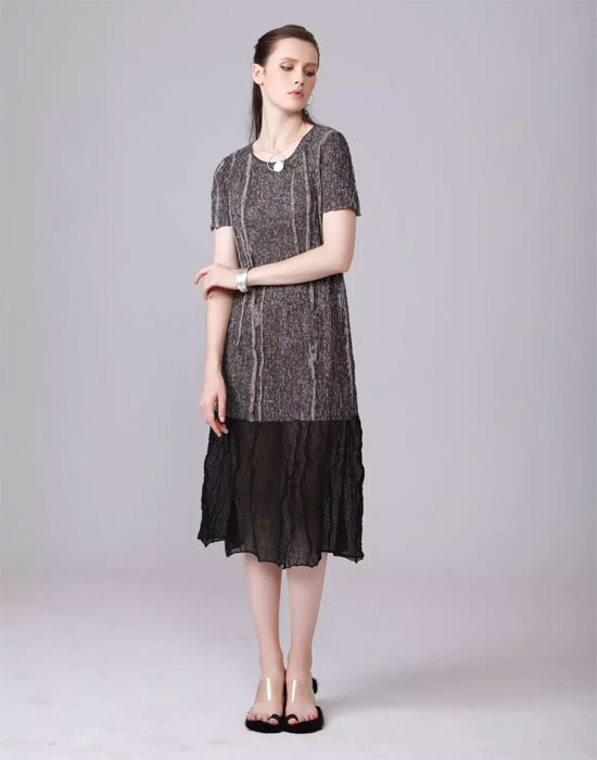 ZIRONG子容女装 时光易逝 只为遇见