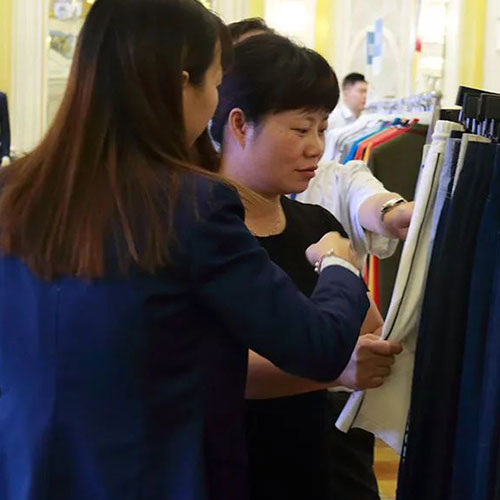 富绅男装•奋丨2019秋冬新品订货会-与您相约醉美惠州！